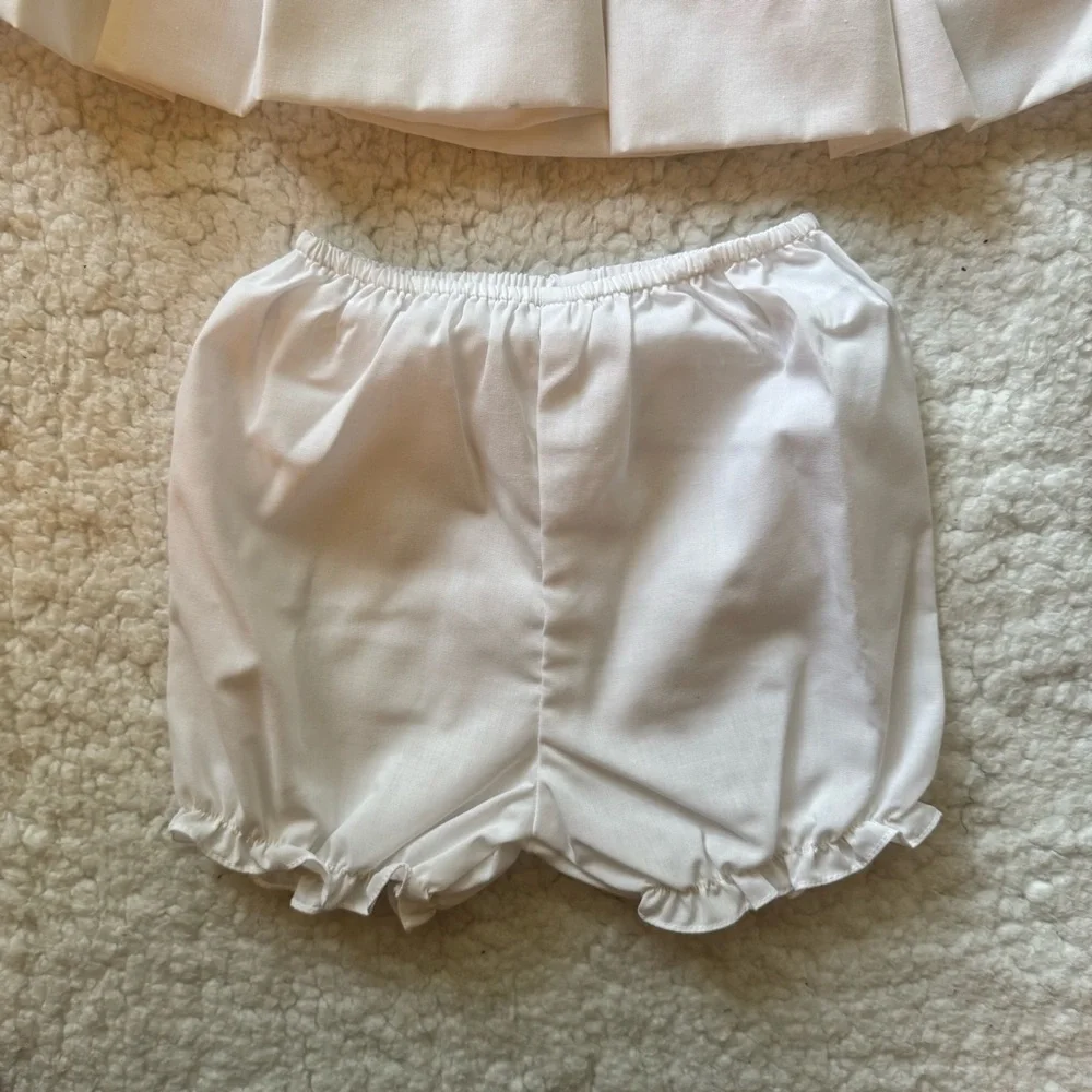 NWT Petit Ami White Embroidered Baby Dress Peter Pan Lace Trim Collar Bloomers
